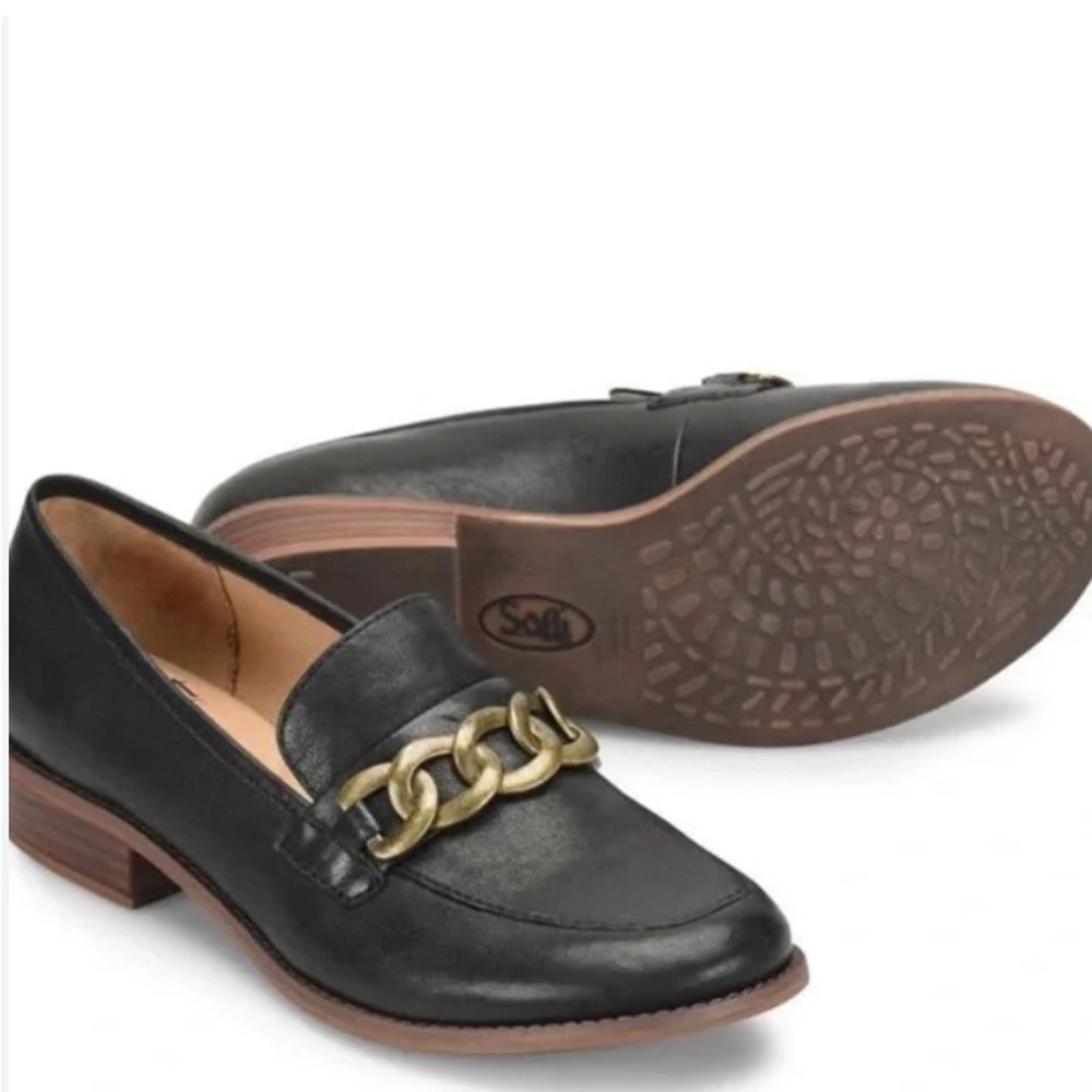 Sofft Nevara Women's Black Loafers with Gold Chain Detail